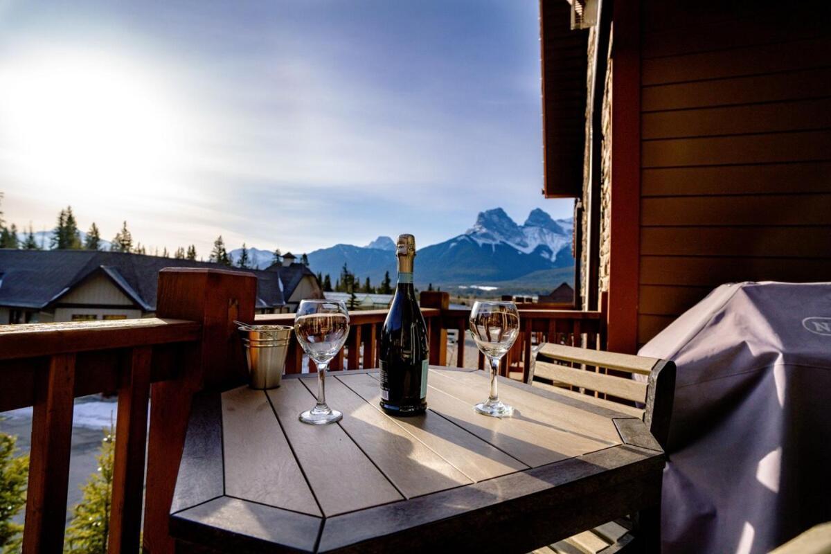 The Raven Suite At Stoneridge Mountain Resort Canmore Bagian luar foto