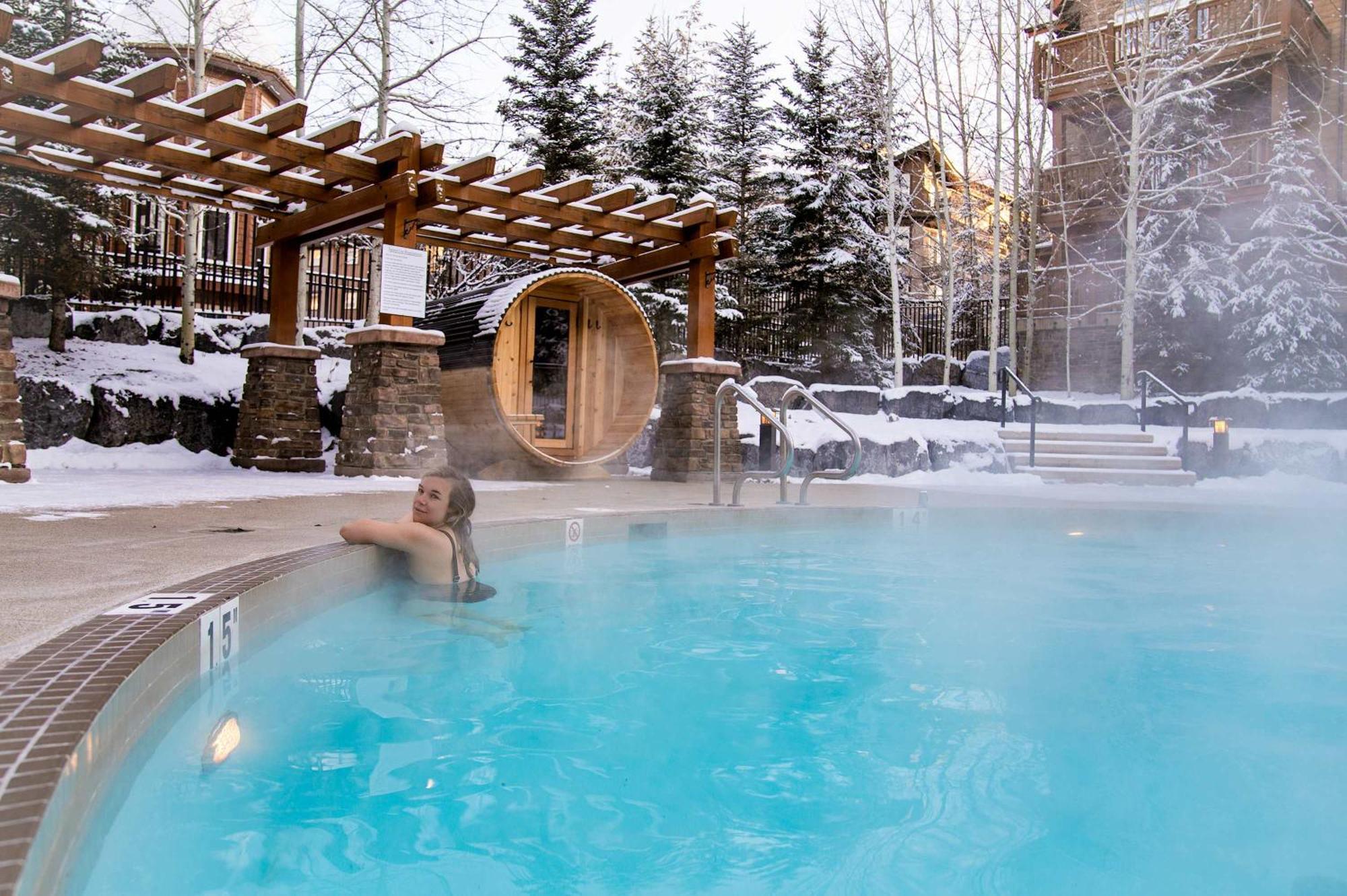 The Raven Suite At Stoneridge Mountain Resort Canmore Bagian luar foto